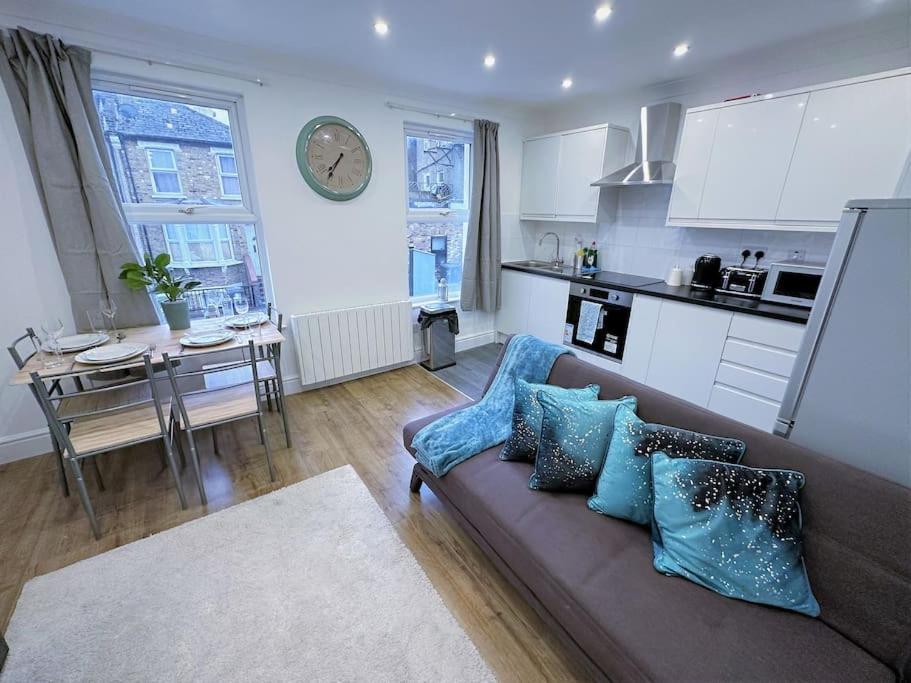 ロンドンStylish 2 Bed Flat In The Heart Of Lewishamアパートメント エクステリア 写真